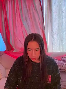 Im Valen Cute online show from 12, 4, 2026