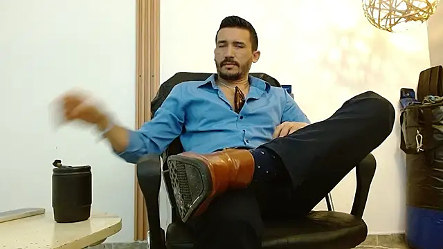 Reiko 85  online show from 20, 11, 2025