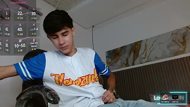 Dyla n18 online show from 18, 3, 2026