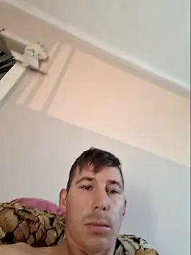 Snapshot of Kriszo99A chatting on 13, 10, 2025 Kriszo99A online show from 13, 10, 2025