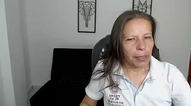 Snapshot of Milf_karlye chatting on 4, 12, 2024 Milf karlye online show from 4, 12, 2024