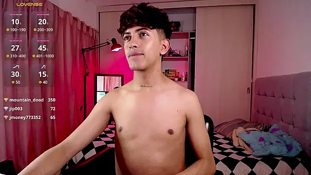 Snapshot of teobowny_ chatting on 9, 1, 2025 teobowny online show from 9, 1, 2025