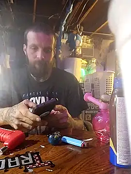 Snapshot of Whipit323 chatting on 22, 12, 2024 Whipit323 online show from 22, 12, 2024