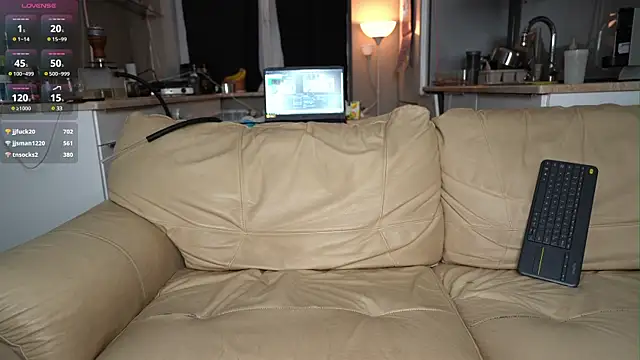 Alex xxx online show from 18, 2, 2025