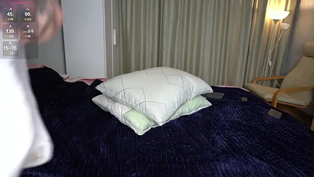 Alex xxx online show from 4, 3, 2025