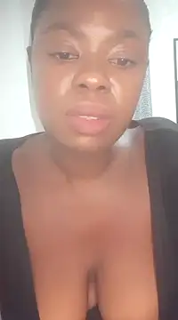 Luciouslips00 online show from 8, 1, 2025