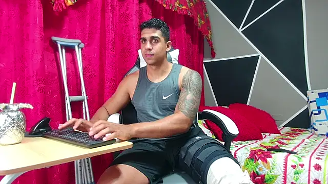 astrom greyy online show from 25, 11, 2025