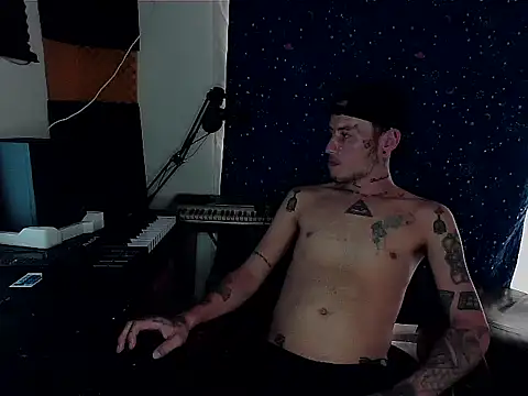 patrik tattoo  online show from 2, 12, 2024