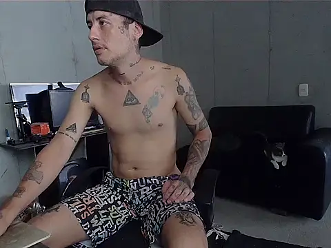 patrik tattoo  online show from 1, 4, 2026