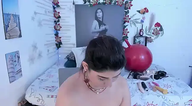 alinabozz1 online show from 20, 3, 2025