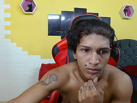 mau elixxx online show from 16, 1, 2026