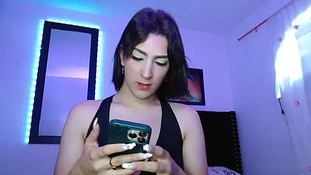 Triana Damelio online show from 25, 9, 2025