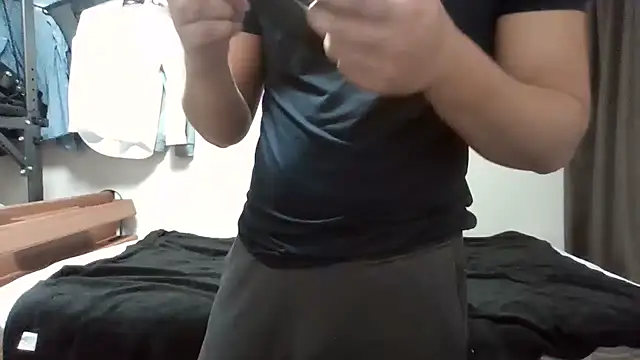 YU-KI00 online show from 3, 10, 2025