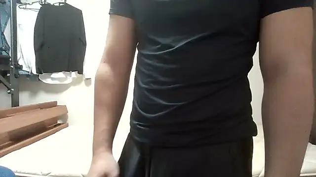 YU-KI00 online show from 25, 10, 2025