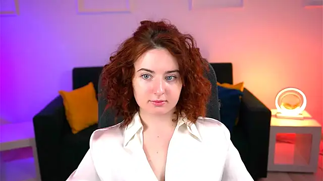 Snapshot of AnnTerry_ chatting on 5, 3, 2025 AnnTerry online show from 5, 3, 2025