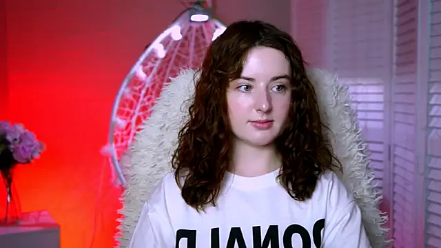 Snapshot of AnnTerry_ chatting on 23, 10, 2025 AnnTerry online show from 23, 10, 2025