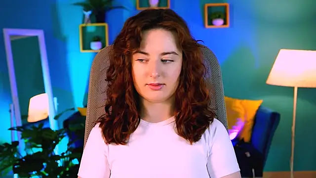 Snapshot of AnnTerry_ chatting on 16, 11, 2025 AnnTerry online show from 16, 11, 2025