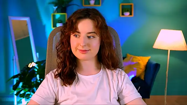 Snapshot of AnnTerry_ chatting on 21, 11, 2025 AnnTerry online show from 21, 11, 2025