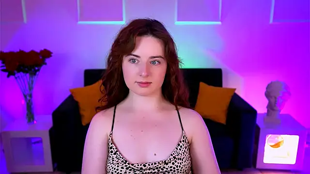 Snapshot of AnnTerry_ chatting on 28, 11, 2025 AnnTerry online show from 28, 11, 2025