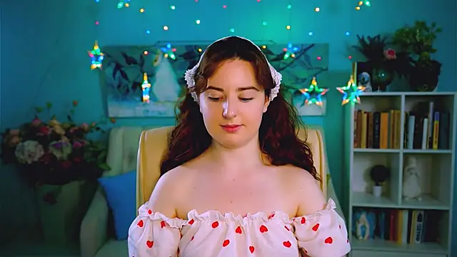 Snapshot of AnnTerry_ chatting on 5, 12, 2025 AnnTerry online show from 5, 12, 2025