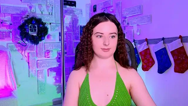 Snapshot of AnnTerry_ chatting on 14, 12, 2025 AnnTerry online show from 14, 12, 2025