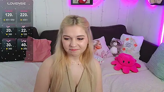 Snapshot of Kate_Legend chatting on 27, 2, 2025 Kate Legend online show from 27, 2, 2025