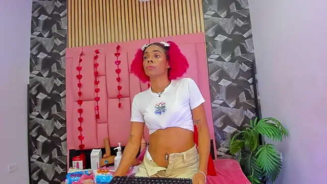 Brithanyslim online show from 10, 3, 2026