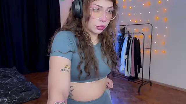 PaulaPratt online show from 8, 12, 2024