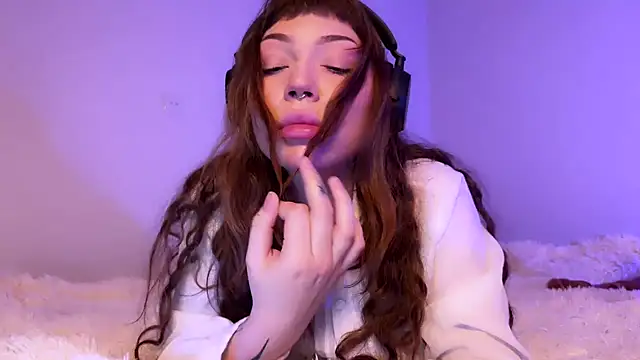 PaulaPratt online show from 28, 1, 2025