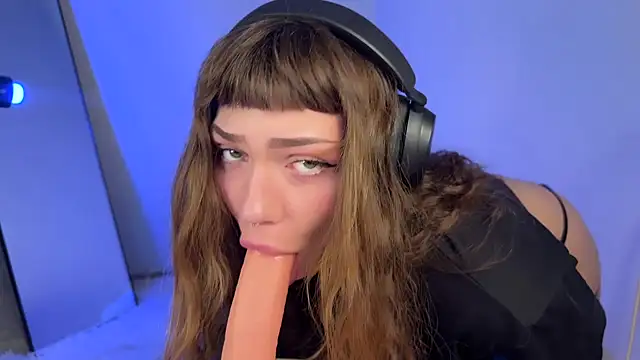 PaulaPratt online show from 10, 3, 2025