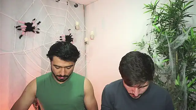 Tony Wylie online show from 16, 10, 2025