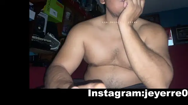 Snapshot of YoElMasHot chatting on 4, 2, 2026 YoElMasHot online show from 4, 2, 2026