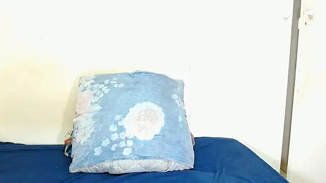 Snapshot of xSpicyQueen8x chatting on 10, 1, 2025 xSpicyQueen8x online show from 10, 1, 2025