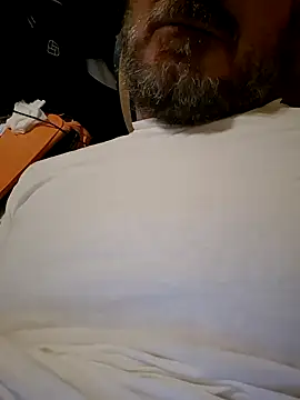 Snapshot of 1talianBeutifulCock chatting on 1, 1, 2025 1talianBeutifulCock online show from 1, 1, 2025