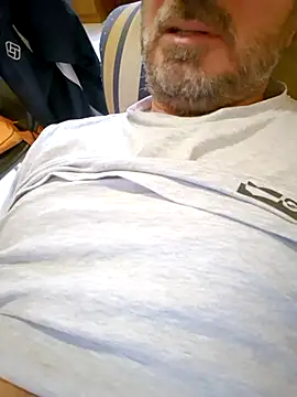 Snapshot of 1talianBeutifulCock chatting on 19, 2, 2025 1talianBeutifulCock online show from 19, 2, 2025