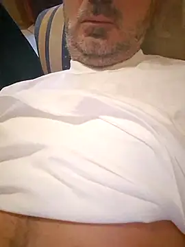 Snapshot of 1talianBeutifulCock chatting on 22, 11, 2025 1talianBeutifulCock online show from 22, 11, 2025