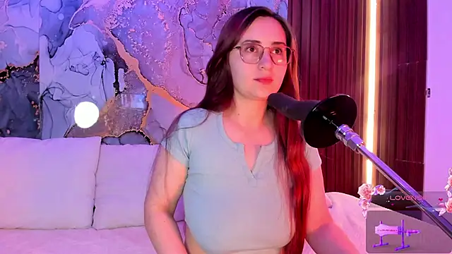 centaurigirl online show from 19, 9, 2025