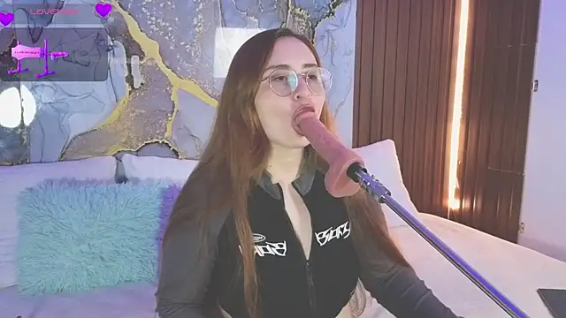 centaurigirl online show from 17, 7, 2026