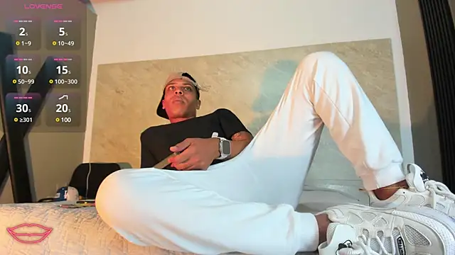 Snapshot of ada-brooke chatting on 7, 3, 2025 ada-brooke online show from 7, 3, 2025