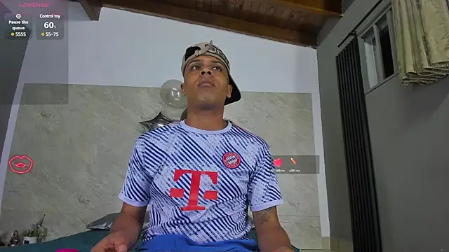 Snapshot of ada-brooke chatting on 14, 3, 2025 ada-brooke online show from 14, 3, 2025