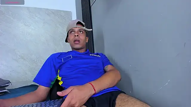 Snapshot of ada-brooke chatting on 20, 3, 2025 ada-brooke online show from 20, 3, 2025