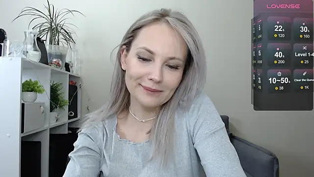 Snapshot of Sunny_bunny6 chatting on 26, 12, 2024 Sunny bunny6 online show from 26, 12, 2024