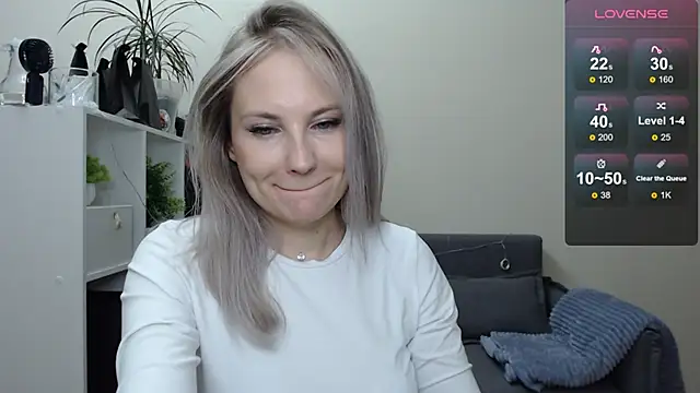 Snapshot of Sunny_bunny6 chatting on 3, 1, 2025 Sunny bunny6 online show from 3, 1, 2025