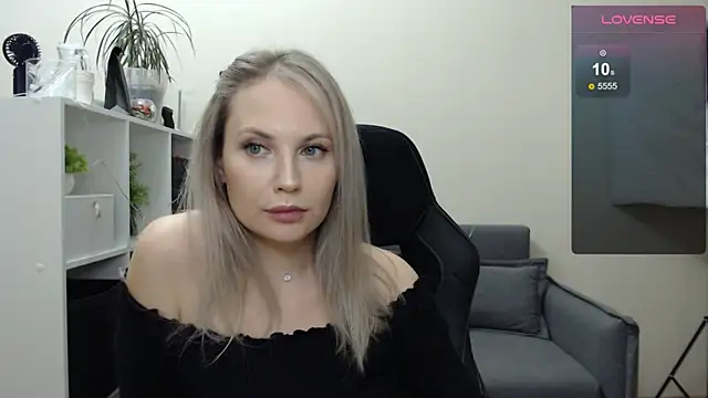 Snapshot of Sunny_bunny6 chatting on 14, 1, 2025 Sunny bunny6 online show from 14, 1, 2025