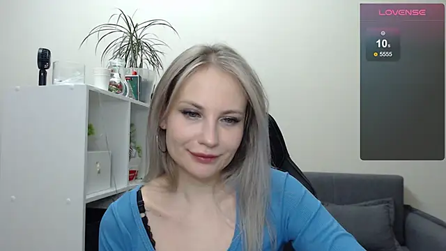 Snapshot of Sunny_bunny6 chatting on 10, 2, 2025 Sunny bunny6 online show from 10, 2, 2025