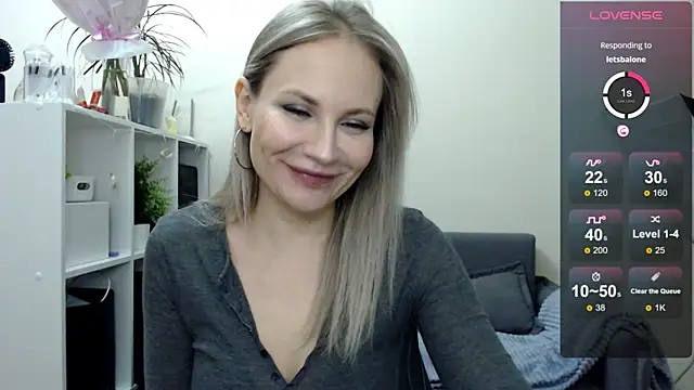 Snapshot of Sunny_bunny6 chatting on 14, 3, 2025 Sunny bunny6 online show from 14, 3, 2025