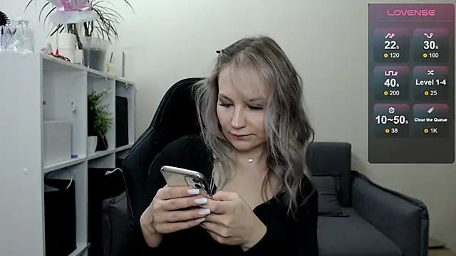 Snapshot of Sunny_bunny6 chatting on 19, 3, 2025 Sunny bunny6 online show from 19, 3, 2025