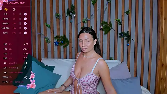 Snapshot of Tanita_Lambic chatting on 14, 2, 2026 Tanita Lambic online show from 14, 2, 2026