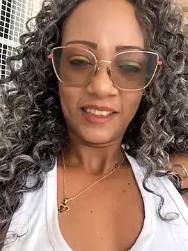Snapshot of Amaliu_ chatting on 17, 2, 2025 Amaliu online show from 17, 2, 2025