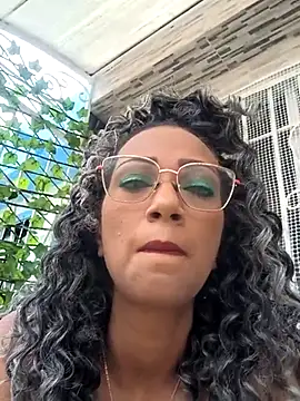 Snapshot of Amaliu_ chatting on 2, 3, 2025 Amaliu online show from 2, 3, 2025